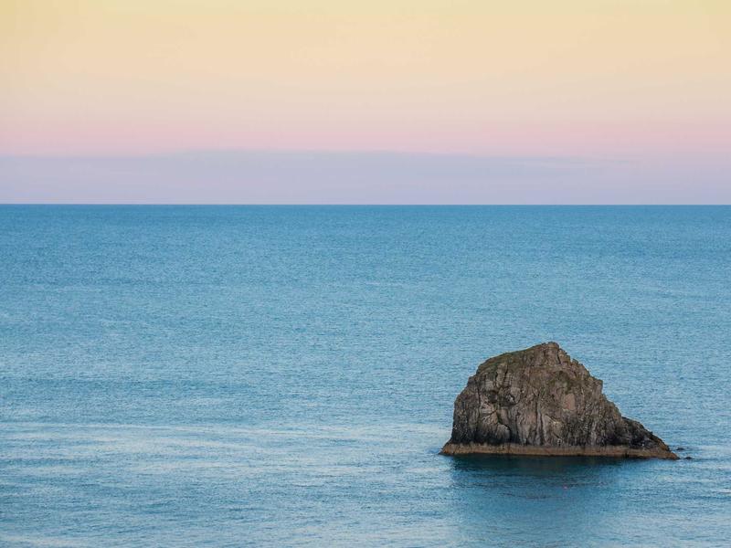 핵심 가치: Safety, Comfort, Luxury